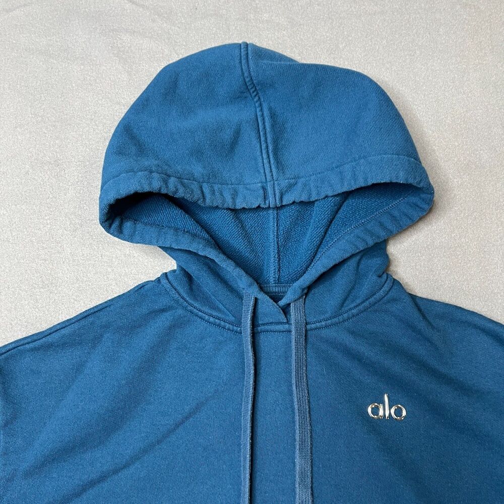 Alo Yoga Accolade Hoodie Womens S Blue Long Sleeve Logo Kangaroo Pocket Pullover - Picture 4 of 9